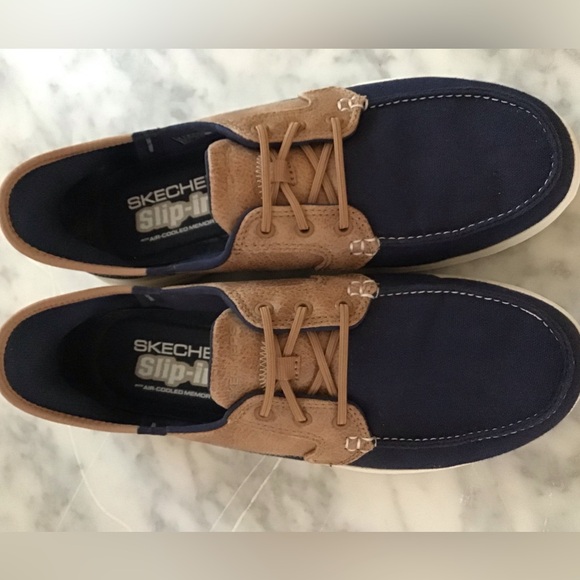 Sketchers Slip Ins Women’s Size 8, Navy & Tan NWT - Picture 11 of 16